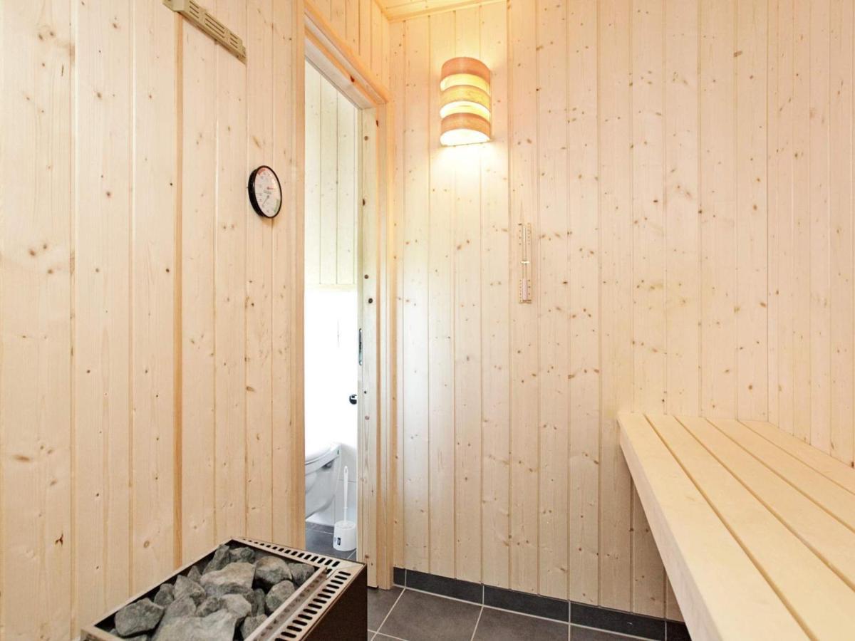 5 star holiday home in Gro enbrode Großenbrode Exterior foto